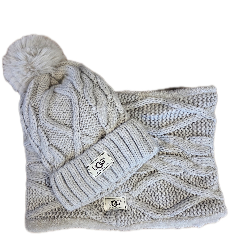 UGG Cream Cable Knit Beanie and Scarf Set